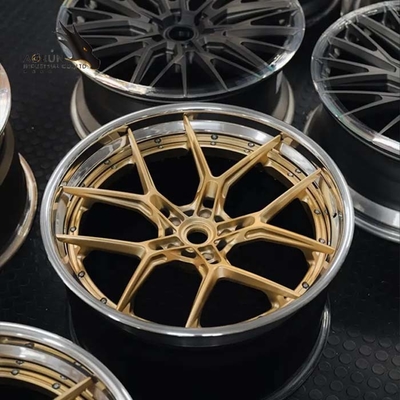 カスタマイズされた贅沢なMonoblockは2部分3部分上限の造られた車輪のレース カーのための合金の車輪を造った